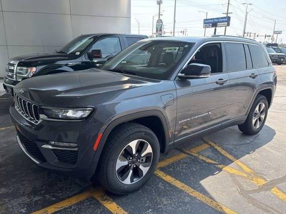 JEEP GRAND CHEROKEE 2022 1C4RJYB62N8748584 image